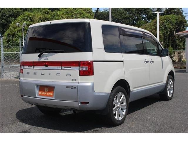 MITSUBISHI DELICA D:5 4WD 2016