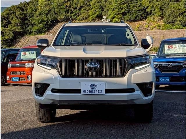 TOYOTA LANDCRUISER PRADO 2023