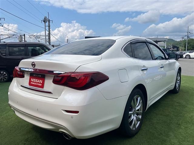 NISSAN FUGA 4WD 2021