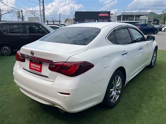 NISSAN FUGA 4WD 2021