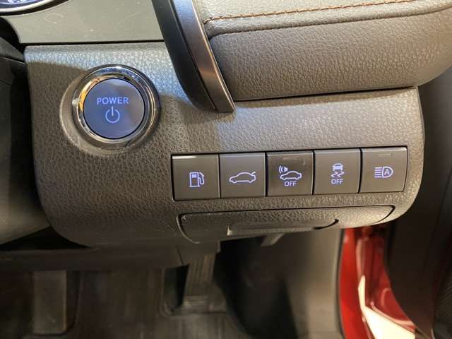 TOYOTA CAMRY HYBRID 2017