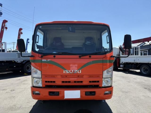 ISUZU ELF 2013