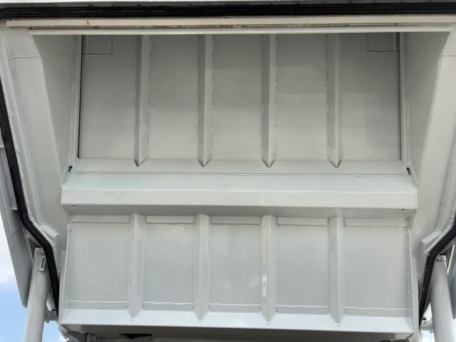 MITSUBISHI CANTER 2024