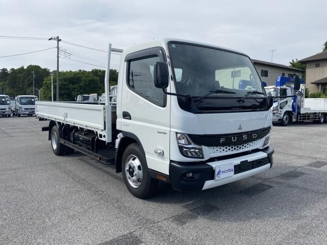 MITSUBISHI CANTER 2024