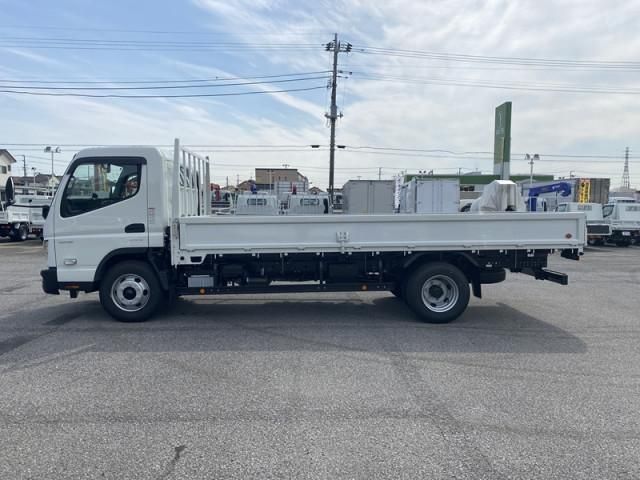 MITSUBISHI CANTER 2024