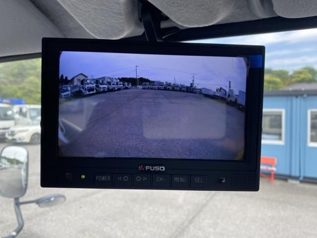 MITSUBISHI CANTER 2024