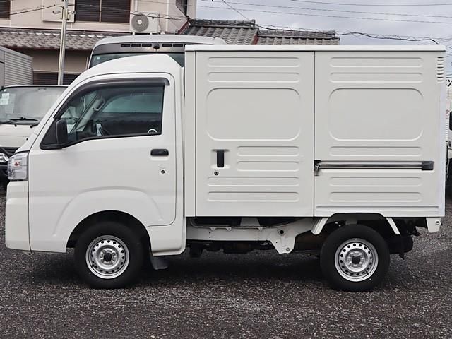 DAIHATSU HIJET truck 2021