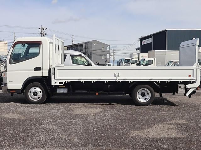 MITSUBISHI CANTER 2018