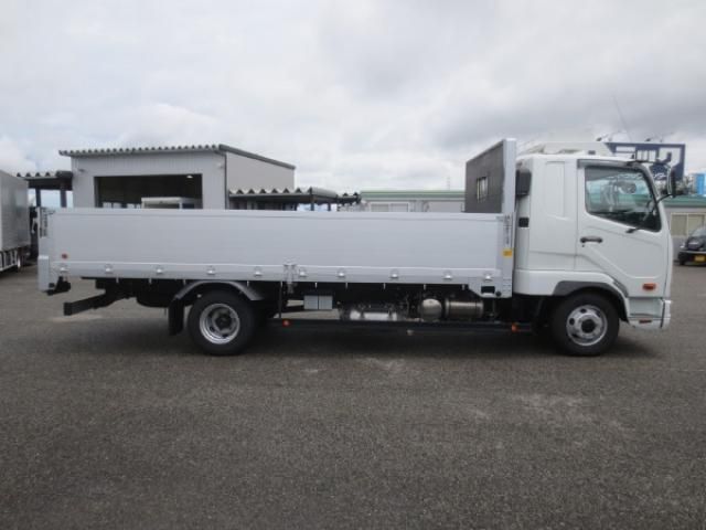 MITSUBISHI FUSOU FIGHTER 2020