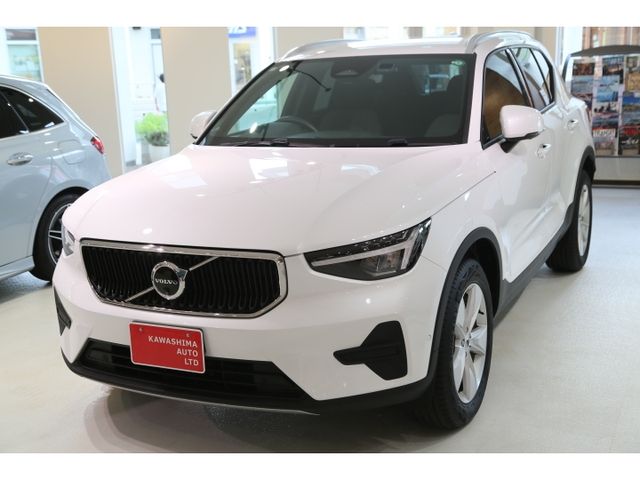 VOLVO VOLVO XC40 2023