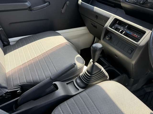 DAIHATSU HIJET dump 4WD 2017