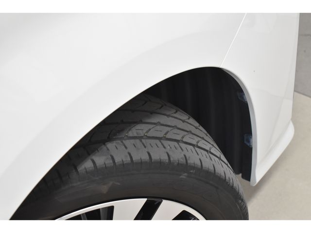 TOYOTA ALPHARD 4WD 2019