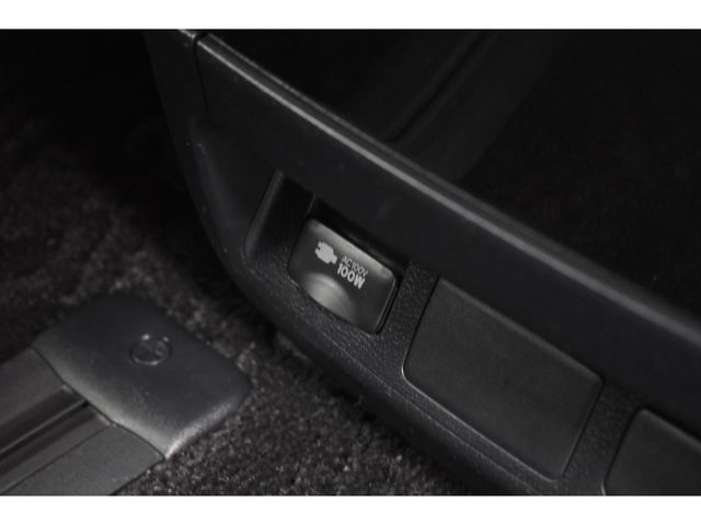 TOYOTA ALPHARD 4WD 2019