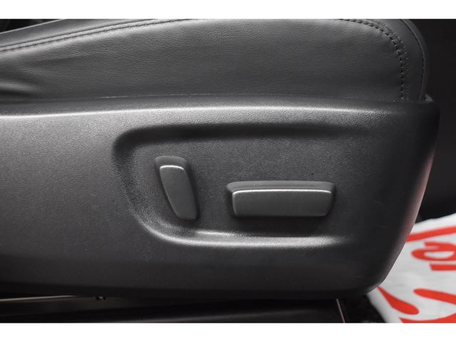 TOYOTA ALPHARD 4WD 2019