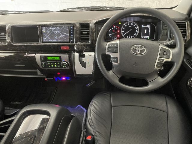 TOYOTA HIACE wagon 2021