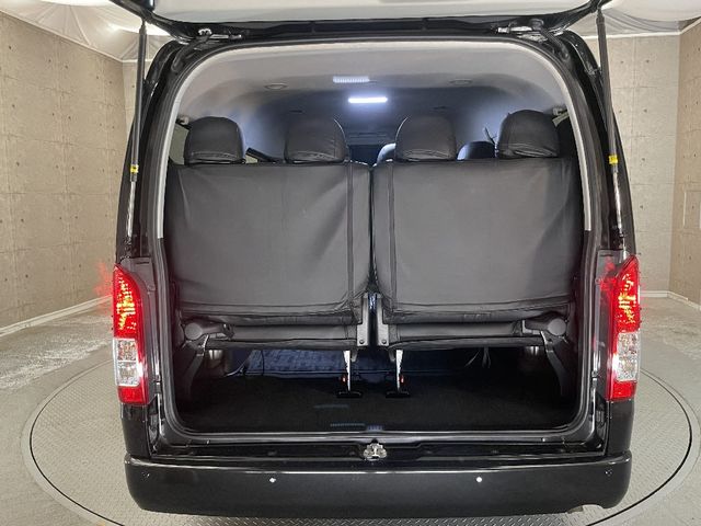 TOYOTA HIACE wagon 2021