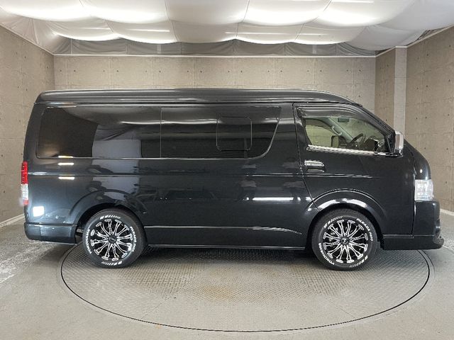 TOYOTA HIACE wagon 2021