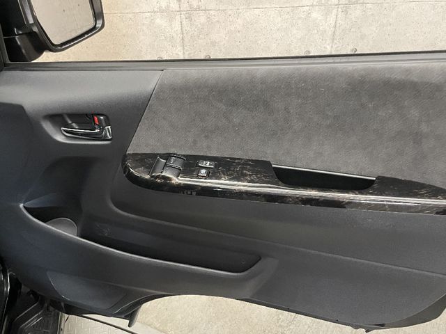 TOYOTA HIACE wagon 2021