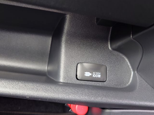 TOYOTA HIACE van 2WD 2025