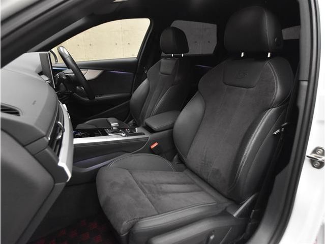 AUDI AUDI A4 AVANT 2021