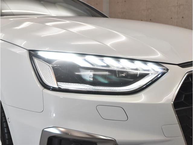 AUDI AUDI A4 AVANT 2021