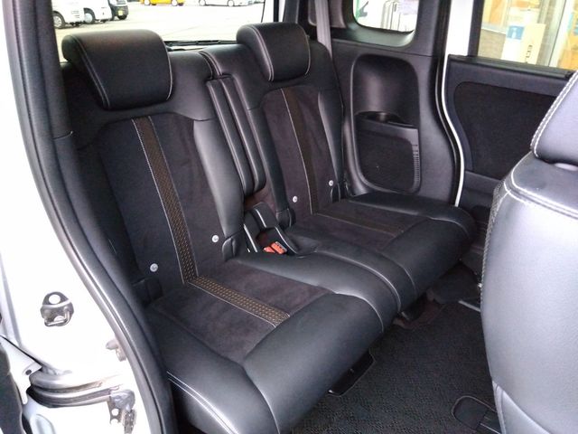 HONDA N BOX CUSTOM 2018