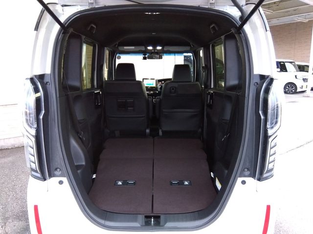 HONDA N BOX CUSTOM 2018