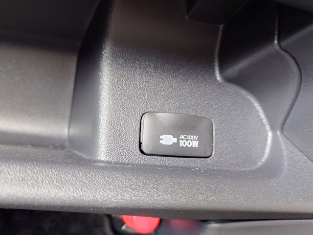 TOYOTA HIACE van 2WD 2025