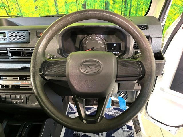 DAIHATSU HIJET truck 4WD 2022