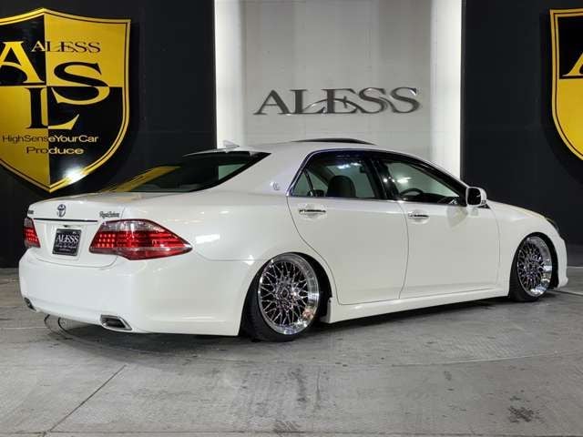 TOYOTA CROWN sedan 2012