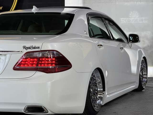 TOYOTA CROWN sedan 2012