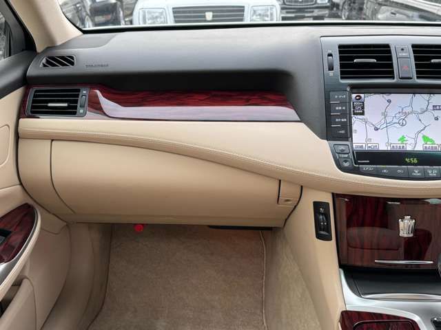 TOYOTA CROWN sedan 2012