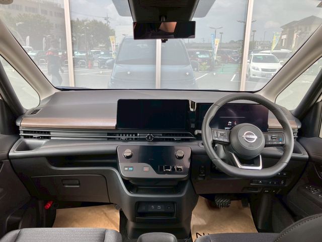 NISSAN SERENA  WG 4WD 2024