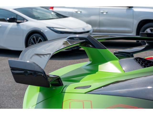 LAMBORGHINI LAMBORGHINI Aventador Roadster 2021