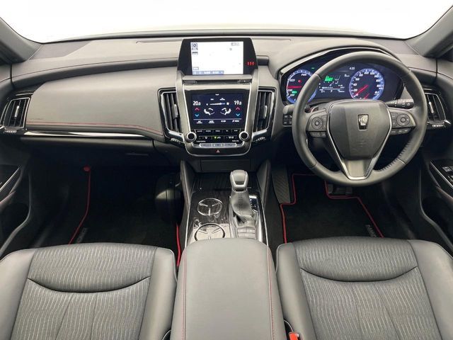 TOYOTA CROWN sedan hybrid 2020