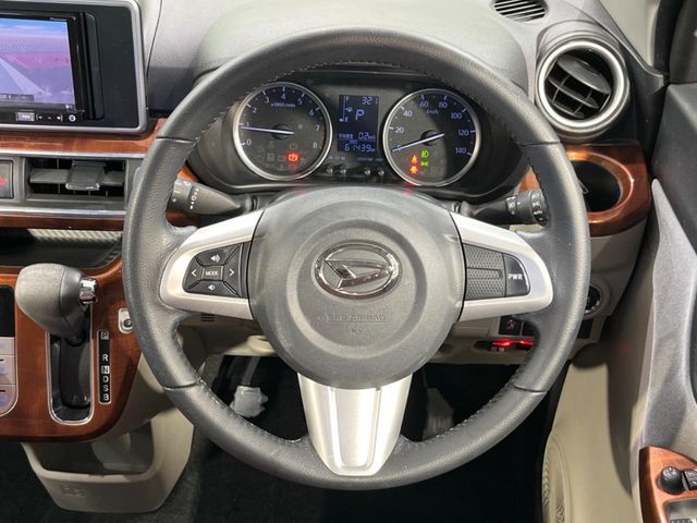 DAIHATSU CAST STYLE 2015