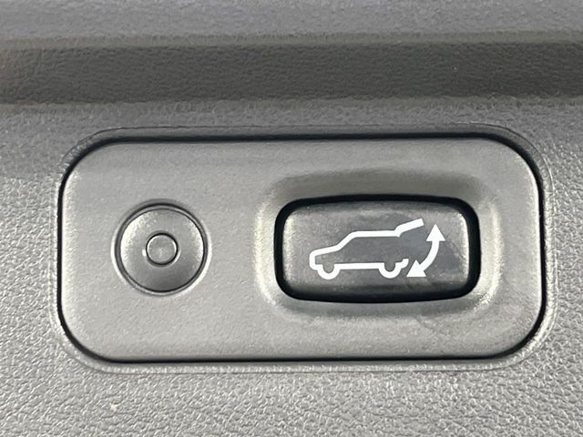 MITSUBISHI DELICA D:5 4WD 2024