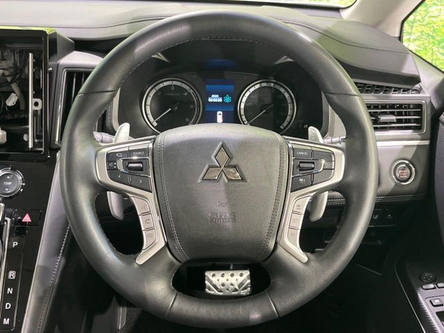 MITSUBISHI DELICA D:5 4WD 2024