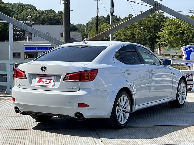 TOYOTA LEXUS IS250 2009