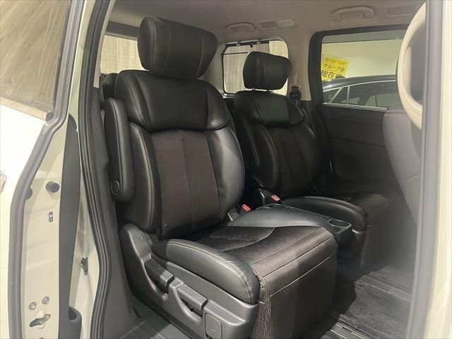 NISSAN ELGRAND 2015