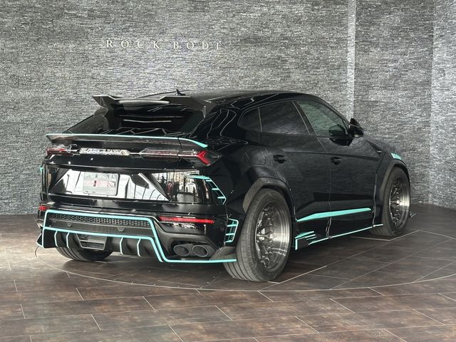 LAMBORGHINI LAMBORGHINI URUS 2019