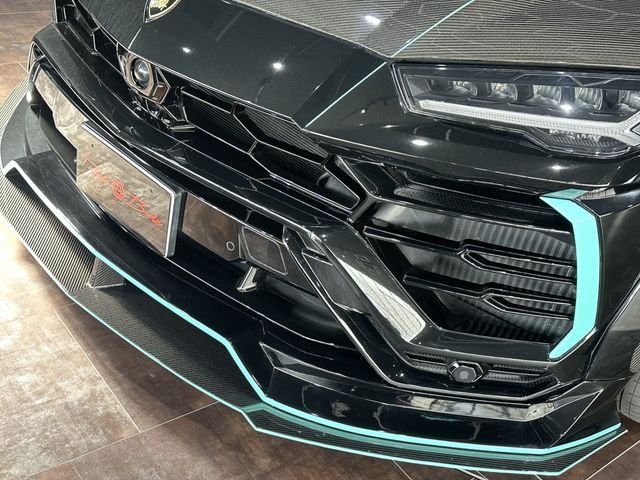 LAMBORGHINI LAMBORGHINI URUS 2019