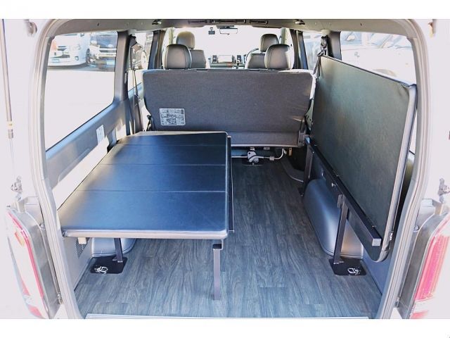 TOYOTA HIACE van 2WD 2024