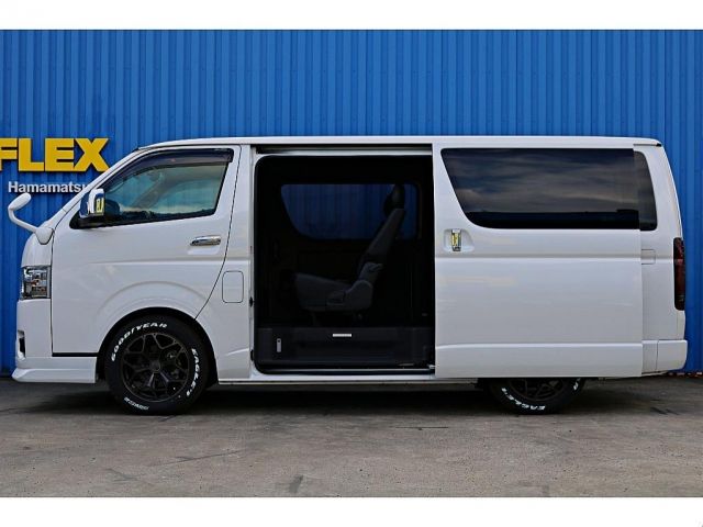 TOYOTA HIACE van 2WD 2024