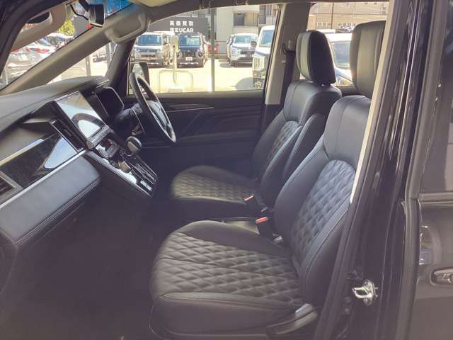 MITSUBISHI DELICA D:5 4WD 2025