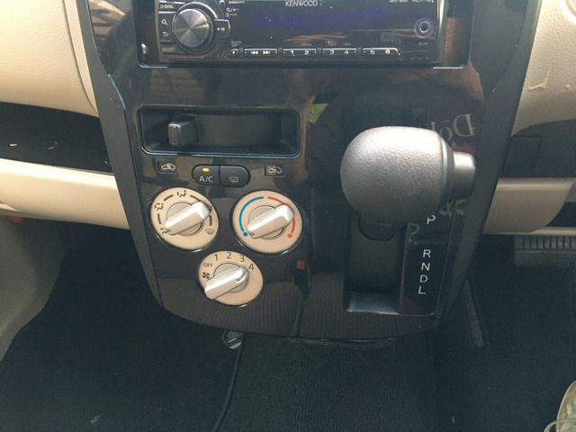 MITSUBISHI eK WAGON 2016