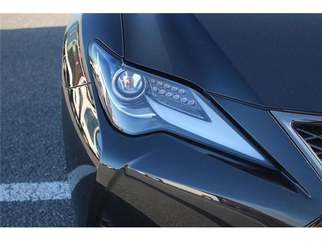 TOYOTA LEXUS RC300h 2019