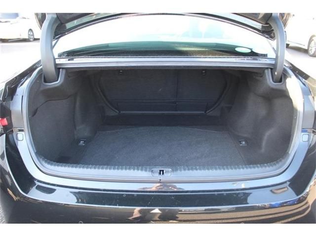 TOYOTA LEXUS RC300h 2019