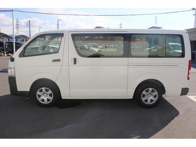 TOYOTA HIACE van 1.2t 2WD 2020