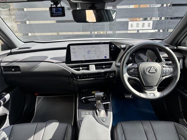 TOYOTA LEXUS UX250h 2023